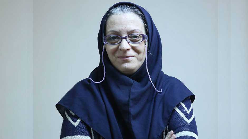 شیرین نادری